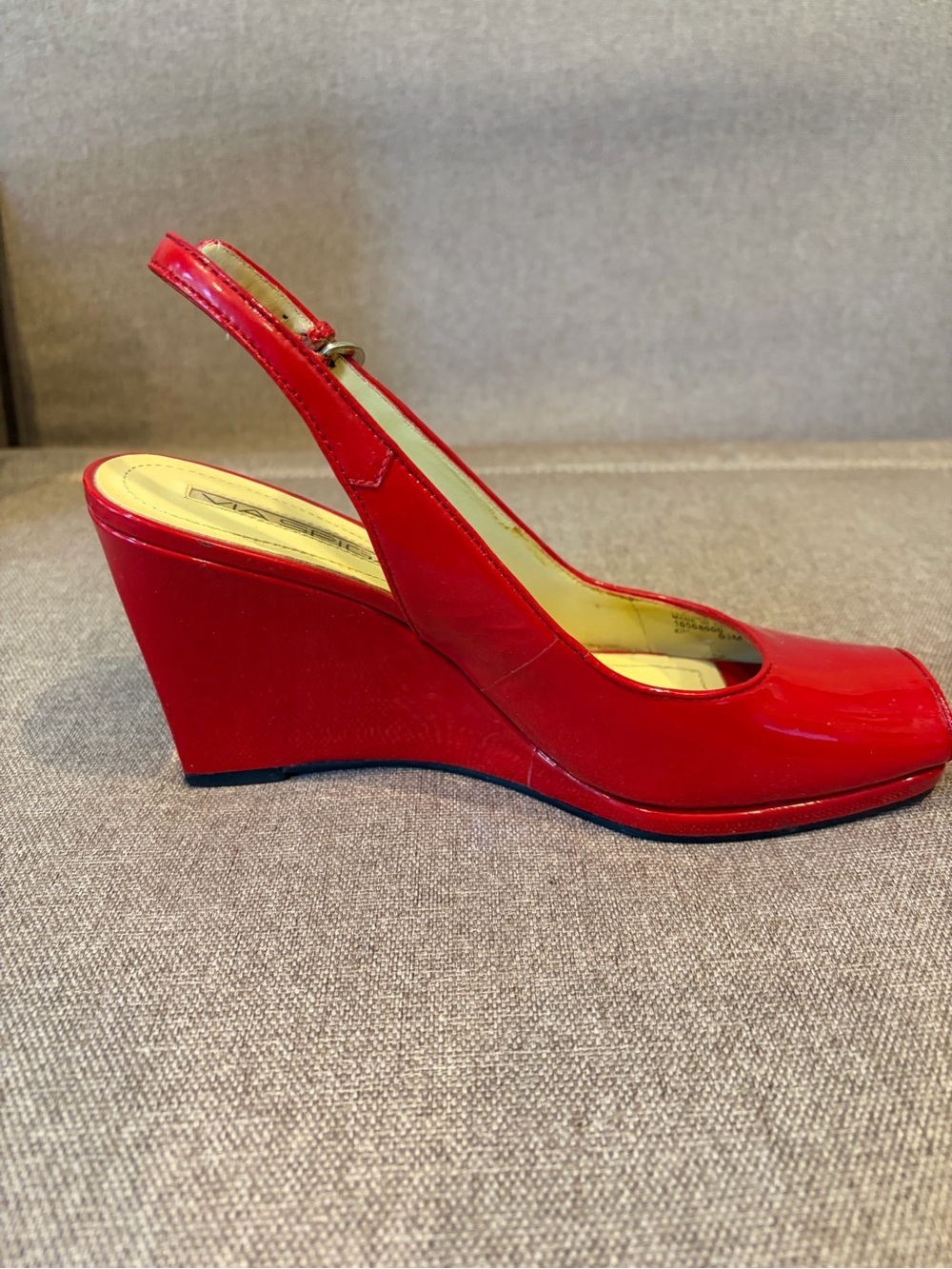 Via Spiga Glossy Red Patent Slingback Heels - Picture 3 of 4
